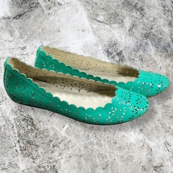 Coach Cutout Pattern Flats - Picture 1 of 8